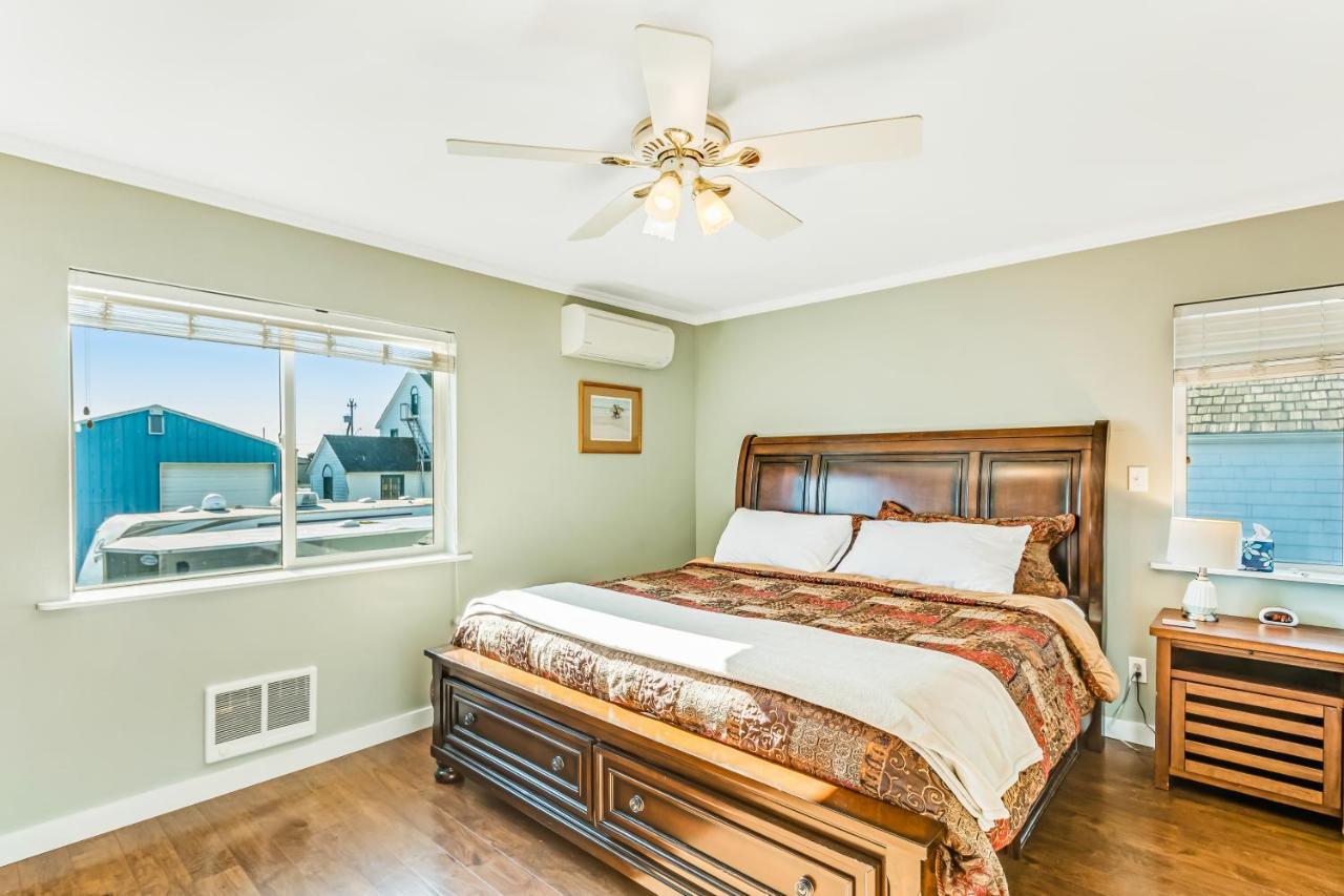 Westport Marina View Villa Ngoại thất bức ảnh